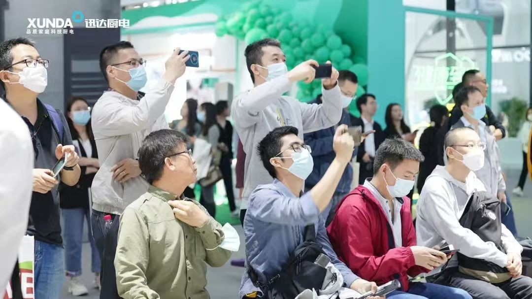迅達(dá)攜82%超高熱效率燃燒器與集成烹飪中心亮相AWE，探領(lǐng)理想廚房新境界！